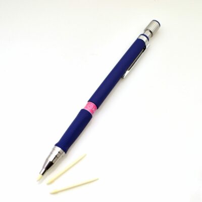 Eraser/Applying pen  - great for adding detailds and contour for Liner Gel + 2 replacement nibs